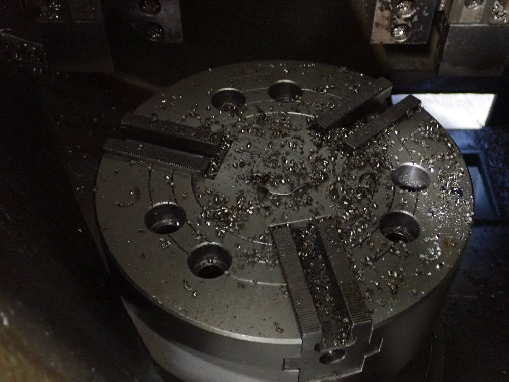 Daewoo Cnc Lathe W Conveyor - Puma V10