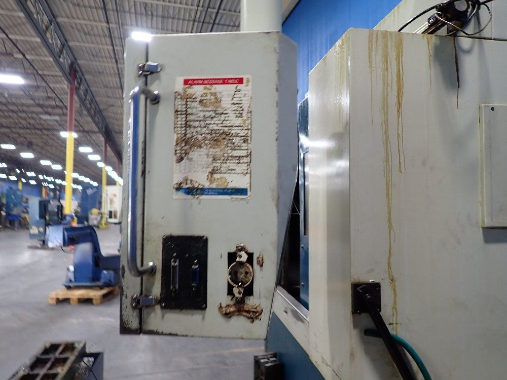 Daewoo Cnc Lathe W Conveyor - Puma V10