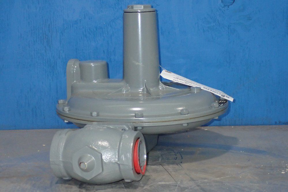 Sensus 3/4"-10" Service Regulator - 243-12