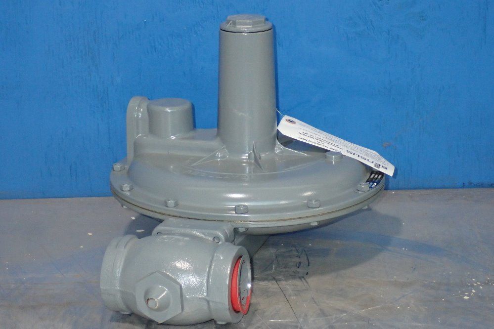 Sensus 3/4"-10" Service Regulator - 243-12