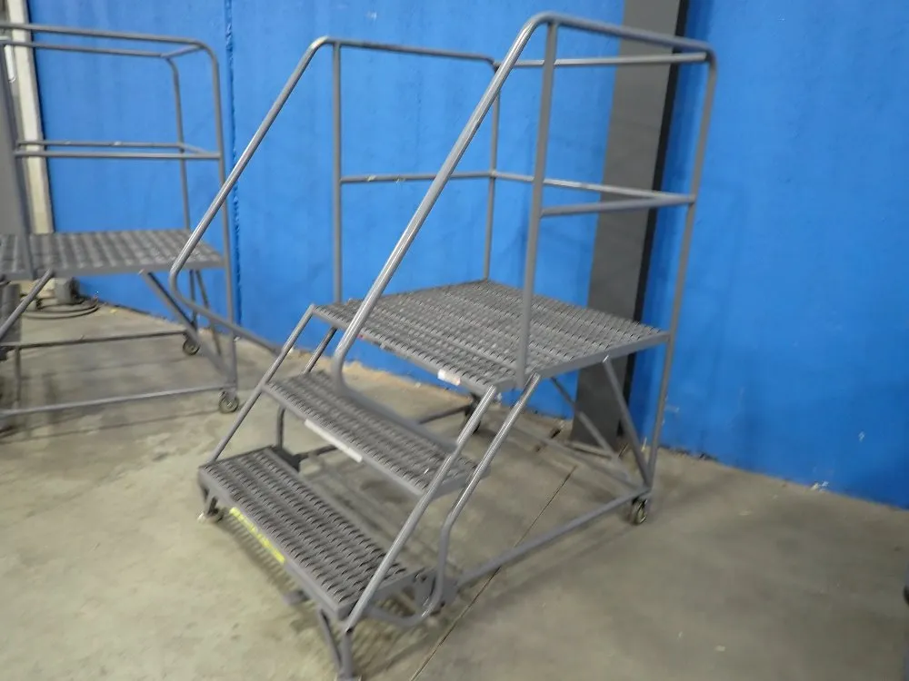 Tri Arc 800# Metal Stairs