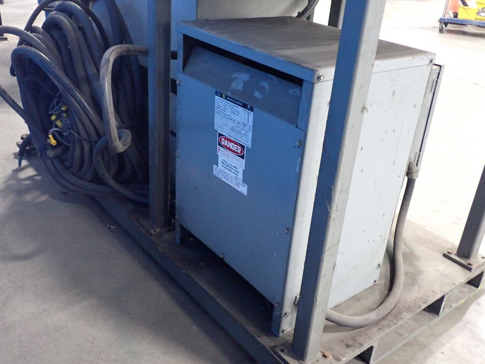 Hobart Brothers Co. 15 Kva Arc Welder - Arc-master 500