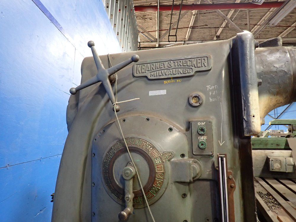 Kearneu  Trecker Vertical Mill