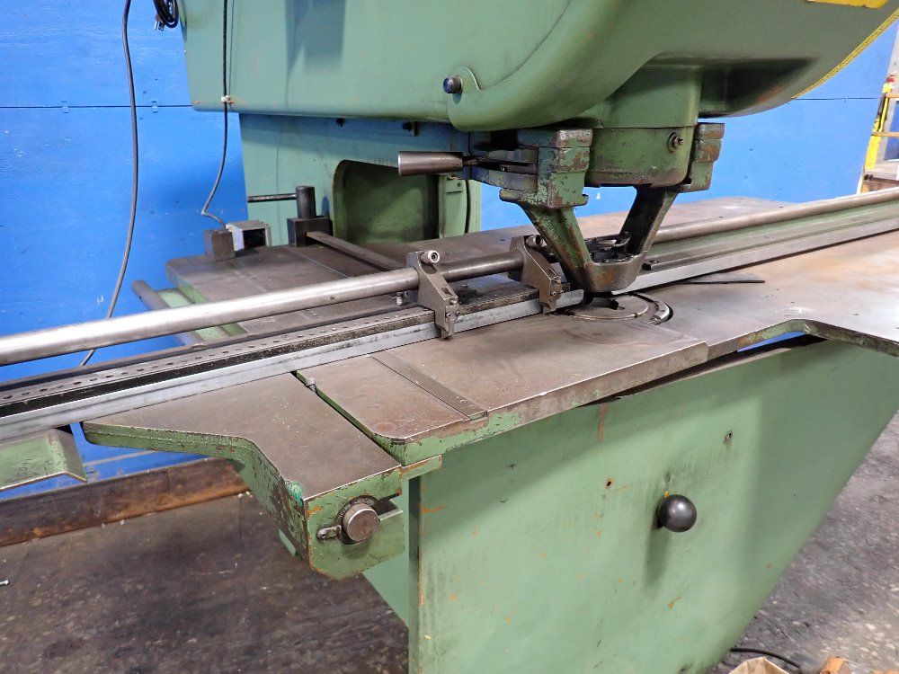 Strippit Houdaille Punch Press - Custom 18/30