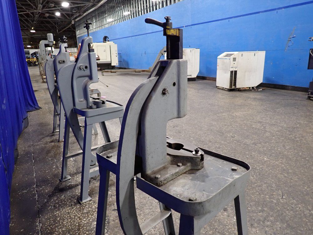 Famco Kick Press - 8