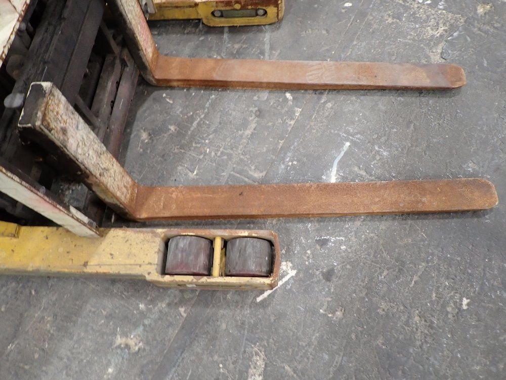 Yale 4000lbs Electric Lift - Nro4aenl36teo95