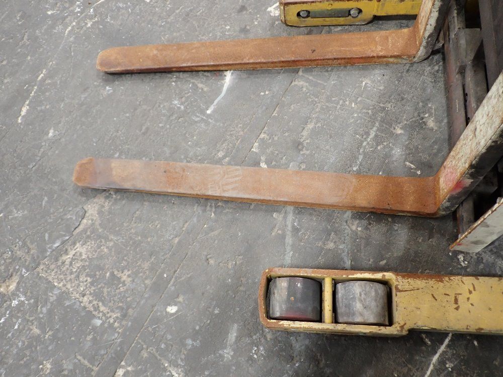 Yale 4000lbs Electric Lift - Nro4aenl36teo95