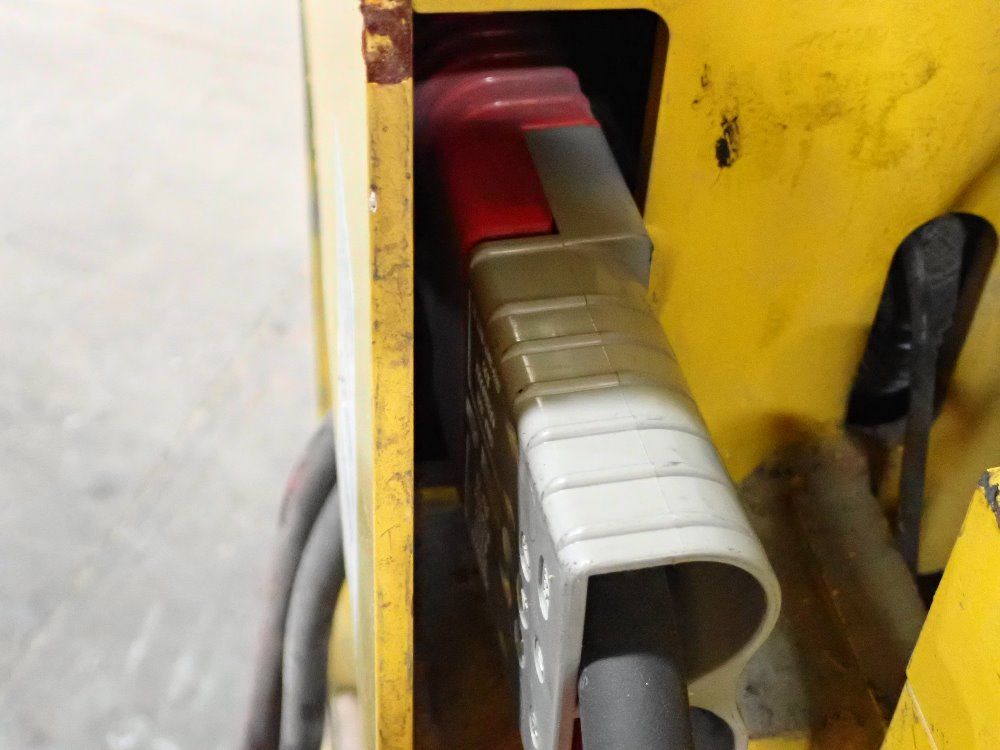 Yale 4000lbs Electric Lift - Nro4aenl36teo95