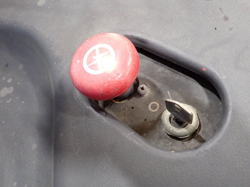 Yale 4000lbs Electric Lift - Nro4aenl36teo95