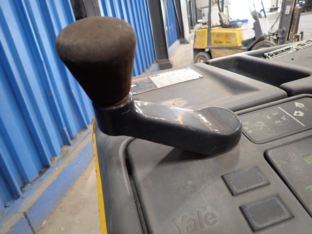 Yale 4000lbs Electric Lift - Nro4aenl36teo95