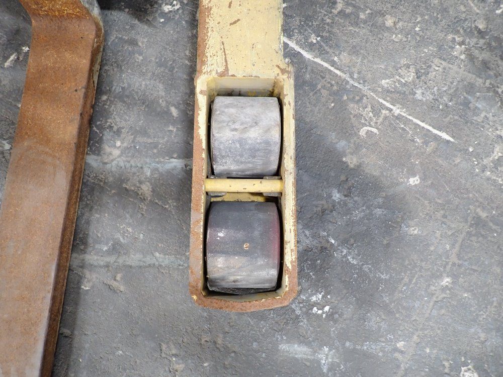 Yale 4000lbs Electric Lift - Nro4aenl36teo95