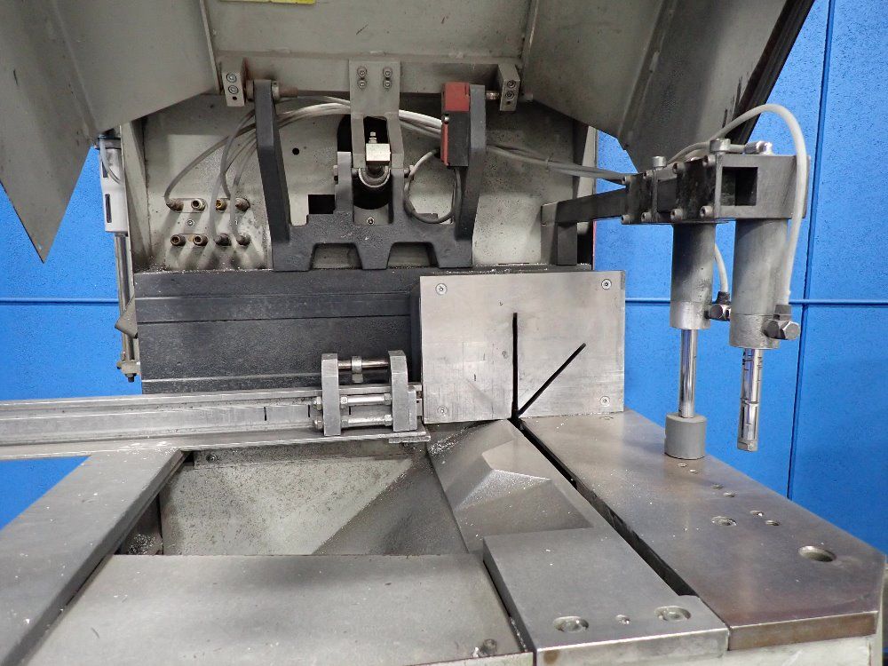 Elumatec Aluminum Cutter W Double Head Mitre