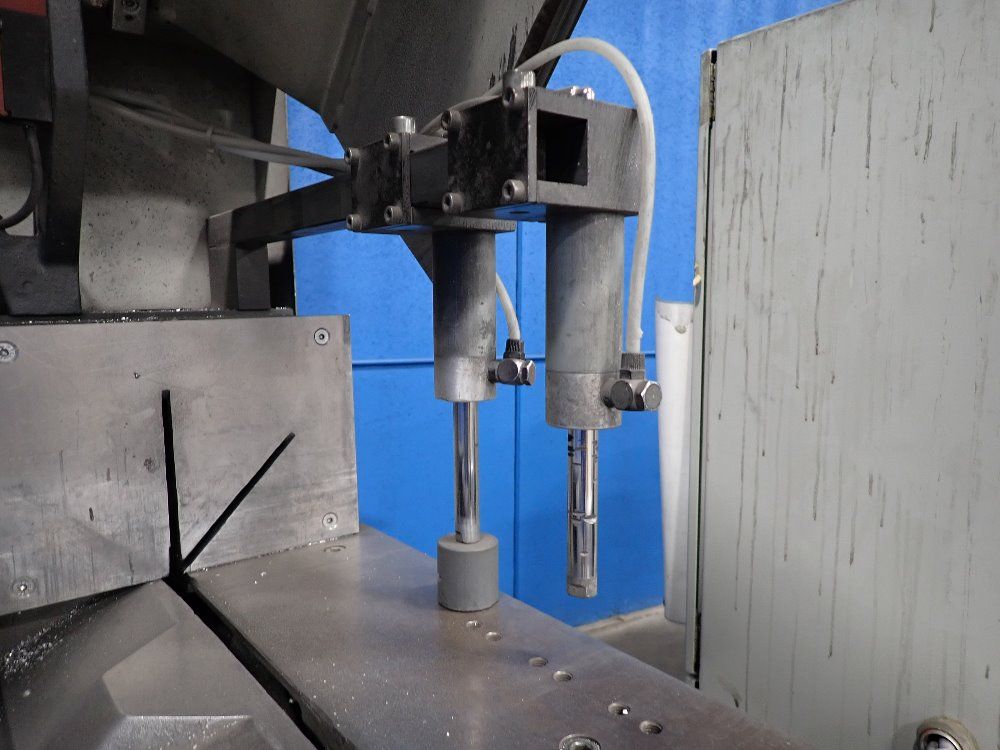 Elumatec Aluminum Cutter W Double Head Mitre