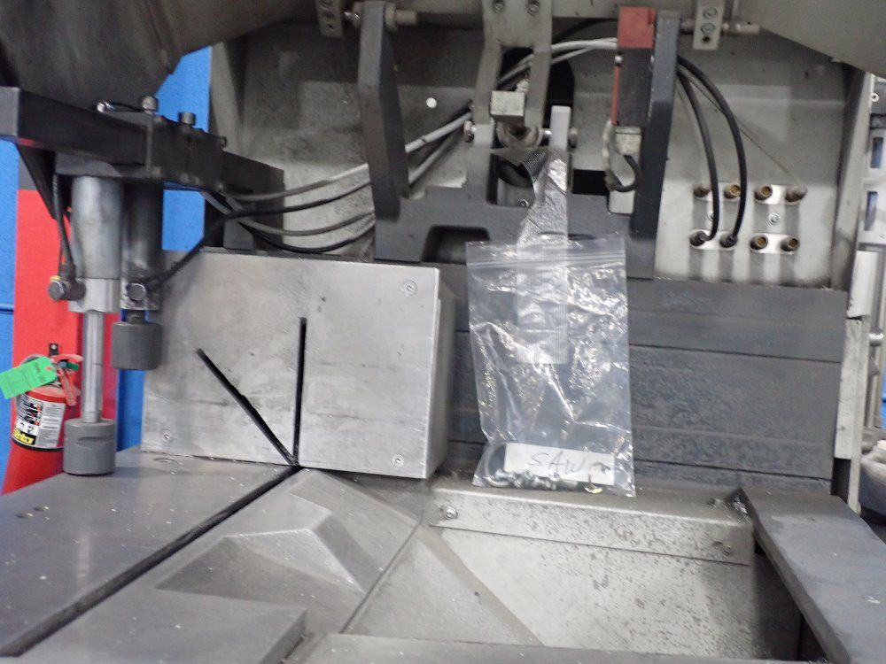 Elumatec Aluminum Cutter W Double Head Mitre