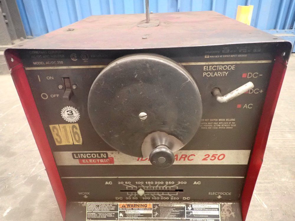 Lincoln Welder - Idealarc 250