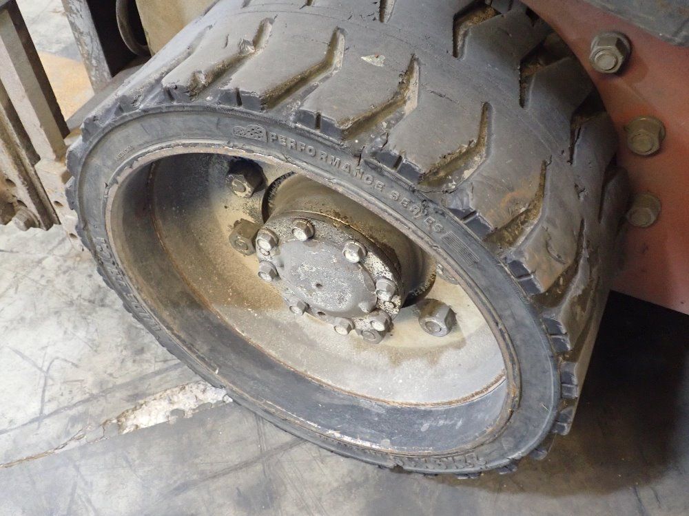 Nissan 6910 Lbs Propane Forklift - Cugj02f35pv