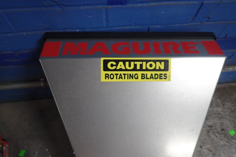 Maguire 16" X 15" X 25" Hopper