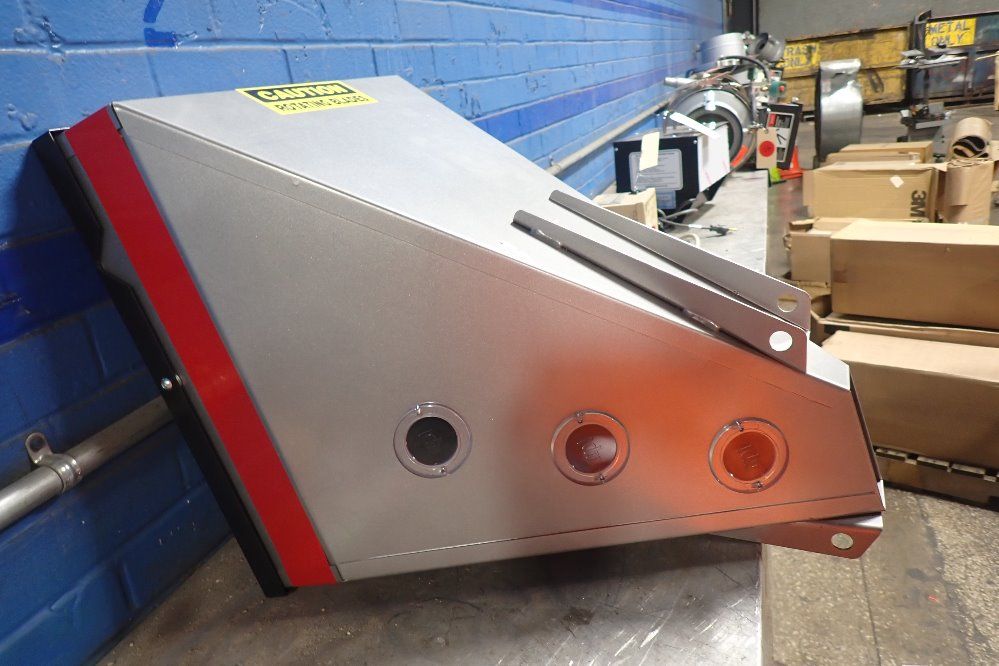 Maguire 16" X 15" X 25" Hopper