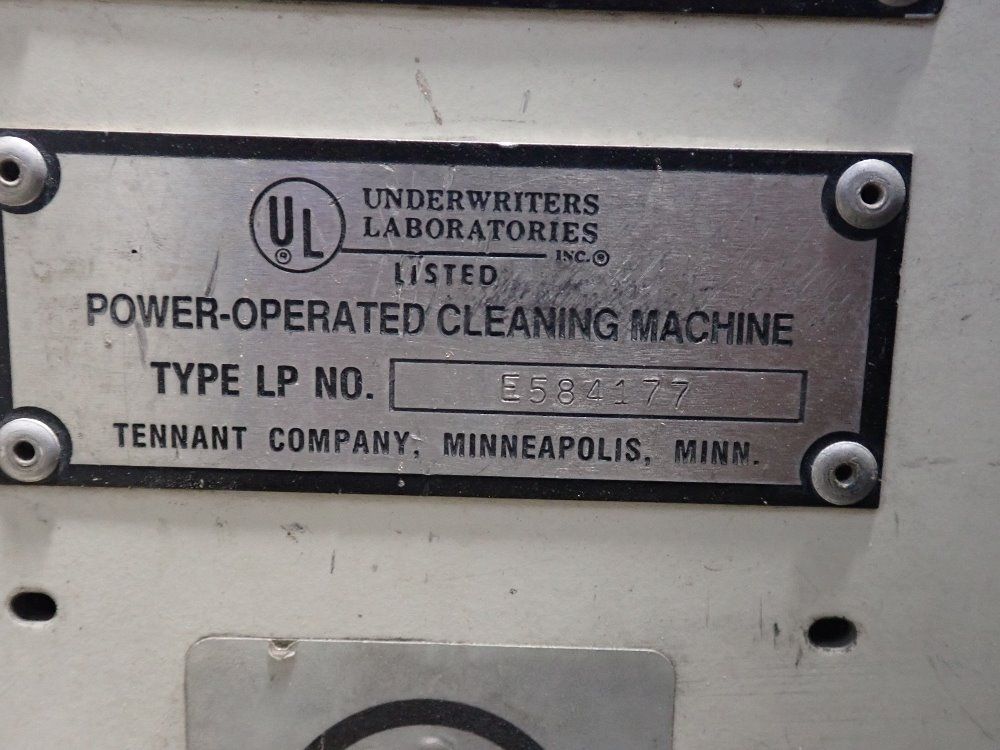 Tennant Floor Scrubber - 7400