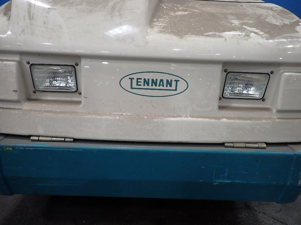 Tennant Floor Scrubber - 7400