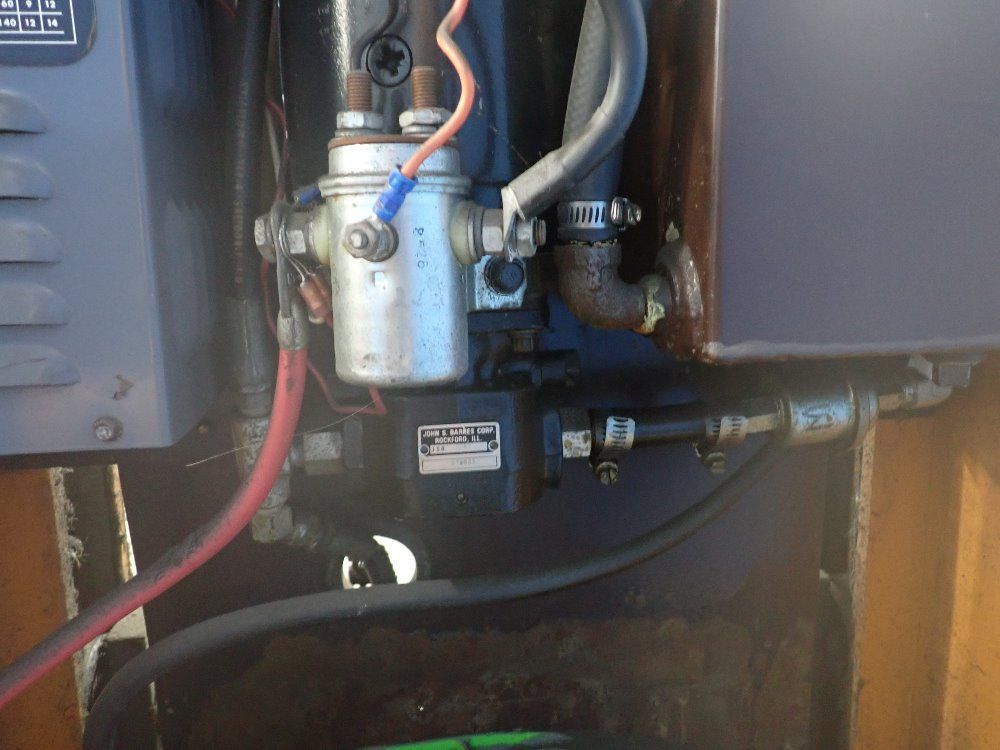 Big Joe Mfg. Co. 2000 Lbs. Electric Straddle Lift - 2024-a5