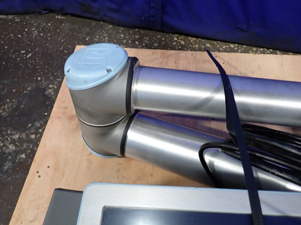 Universal Robots Robot - Ur10