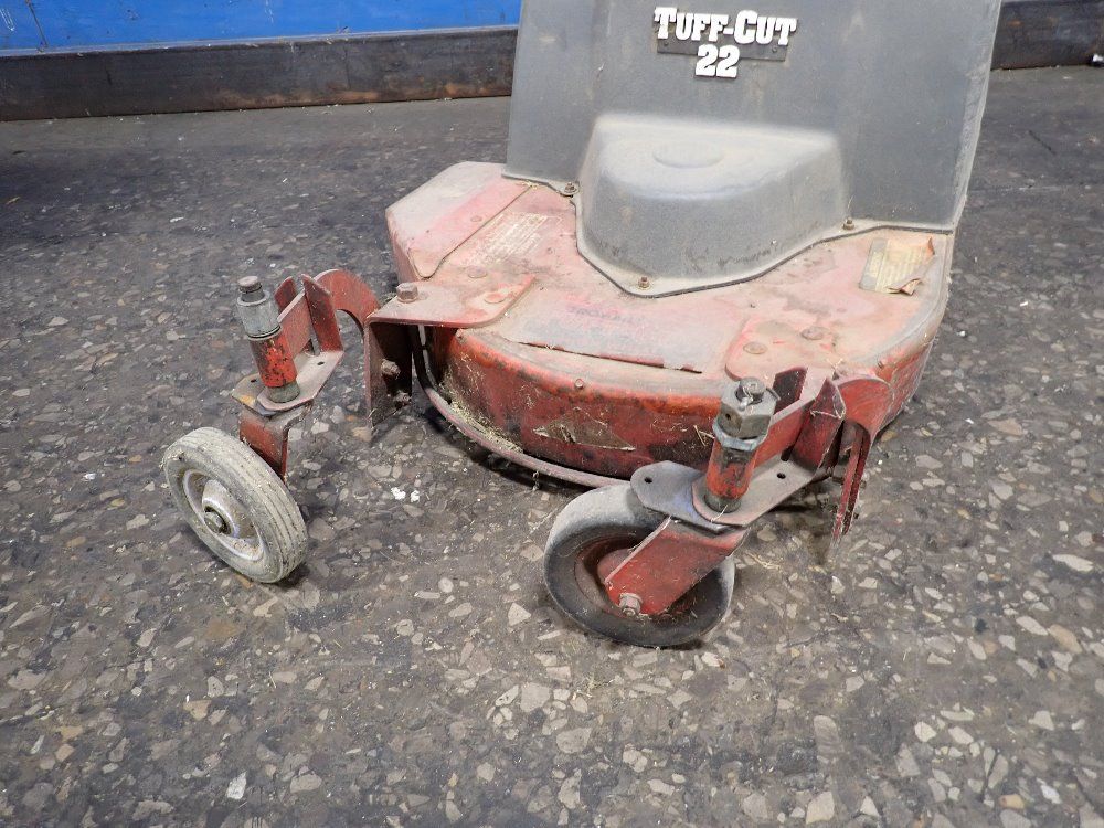 Garden Lawnmower - Tuffcut 22/11363