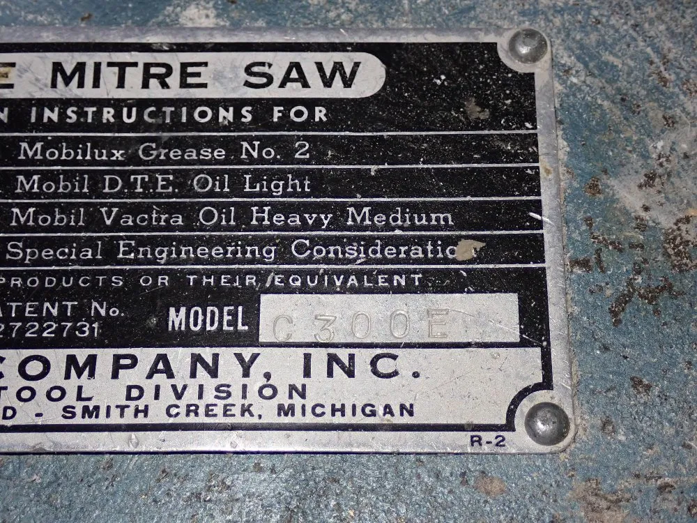 Latarte Dual Mitre Saw - C300e