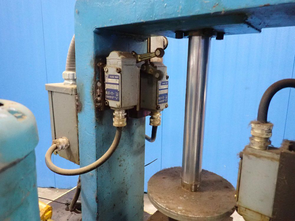 Delta Power Hydraulics Hydraulic Air Press - Bv4-b174 Delta Unit