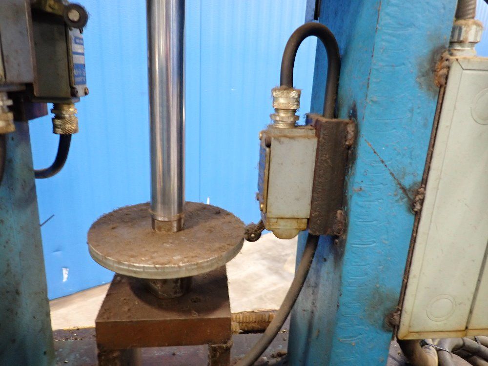 Delta Power Hydraulics Hydraulic Air Press - Bv4-b174 Delta Unit