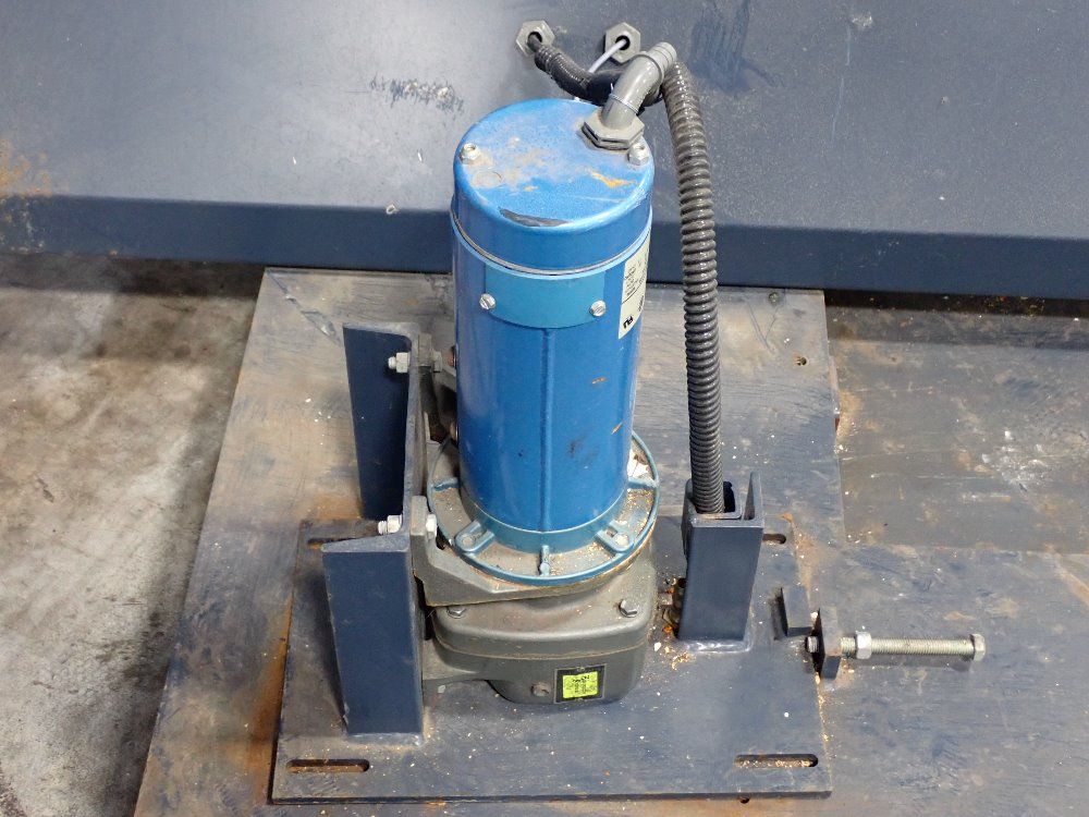 Wulftec 48" X 48" Table, 1/2hp Pallet Wrapping Machine - Wlp-100