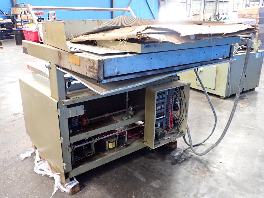 Am Pak Vacuum Packaging Machine