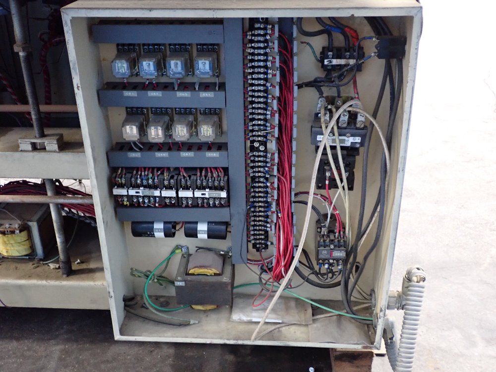 Am Pak Vacuum Packaging Machine