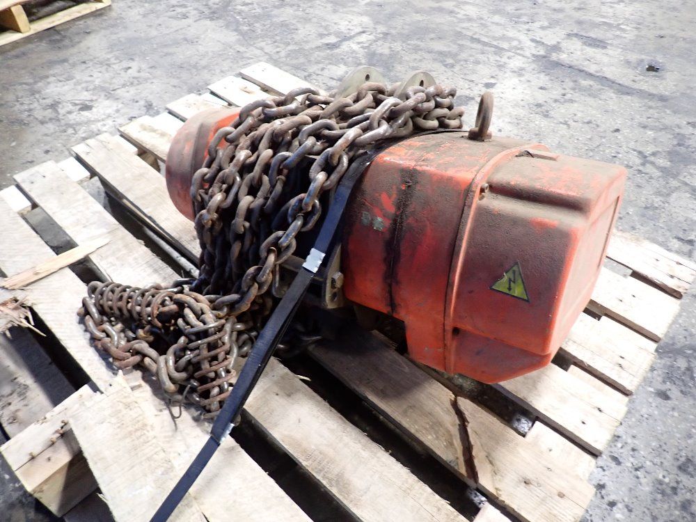  Chain Hoist