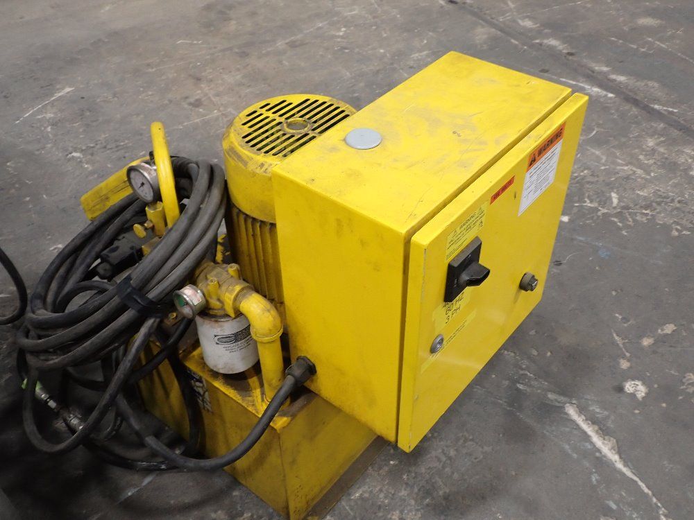 Tuxco Hydraulic Cylinder Service Machine - Hcs-40