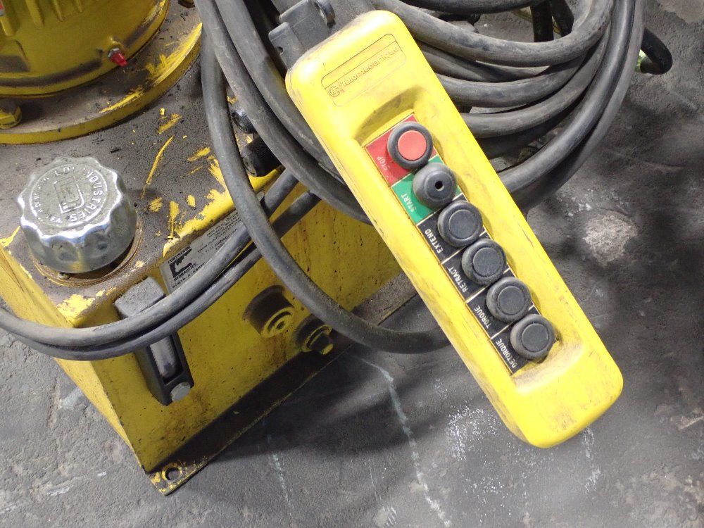 Tuxco Hydraulic Cylinder Service Machine - Hcs-40