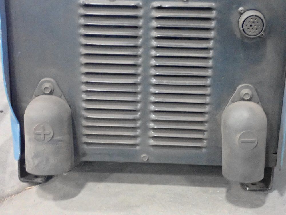 Miller 19.2 Kw Arc Welder - Xmt 456 Cc/cv