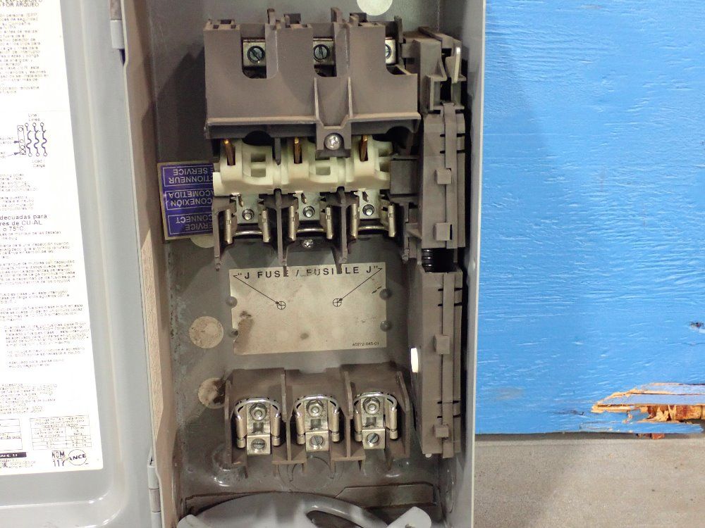 Square D Co. 30 A/600 V Fusible Disconnect - H361rb