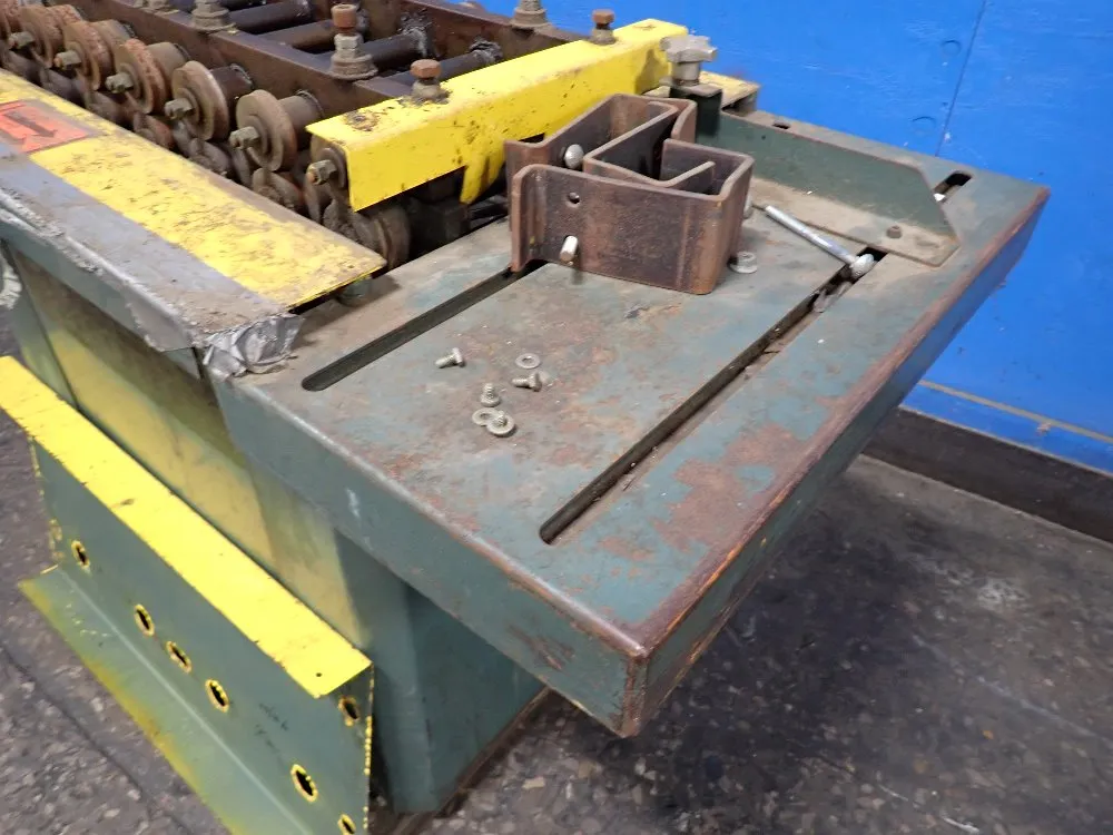 Engel 8 Stations Roll Former - M-800b-20