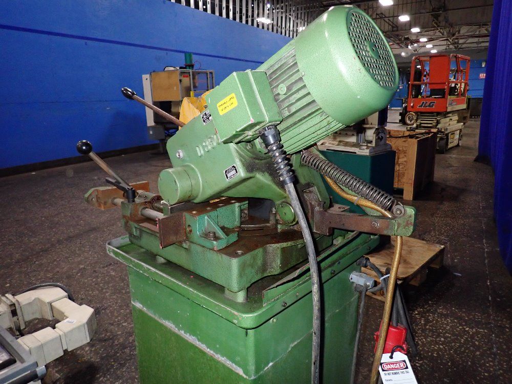 Doringer Approx. 13" Cold Saw - D350