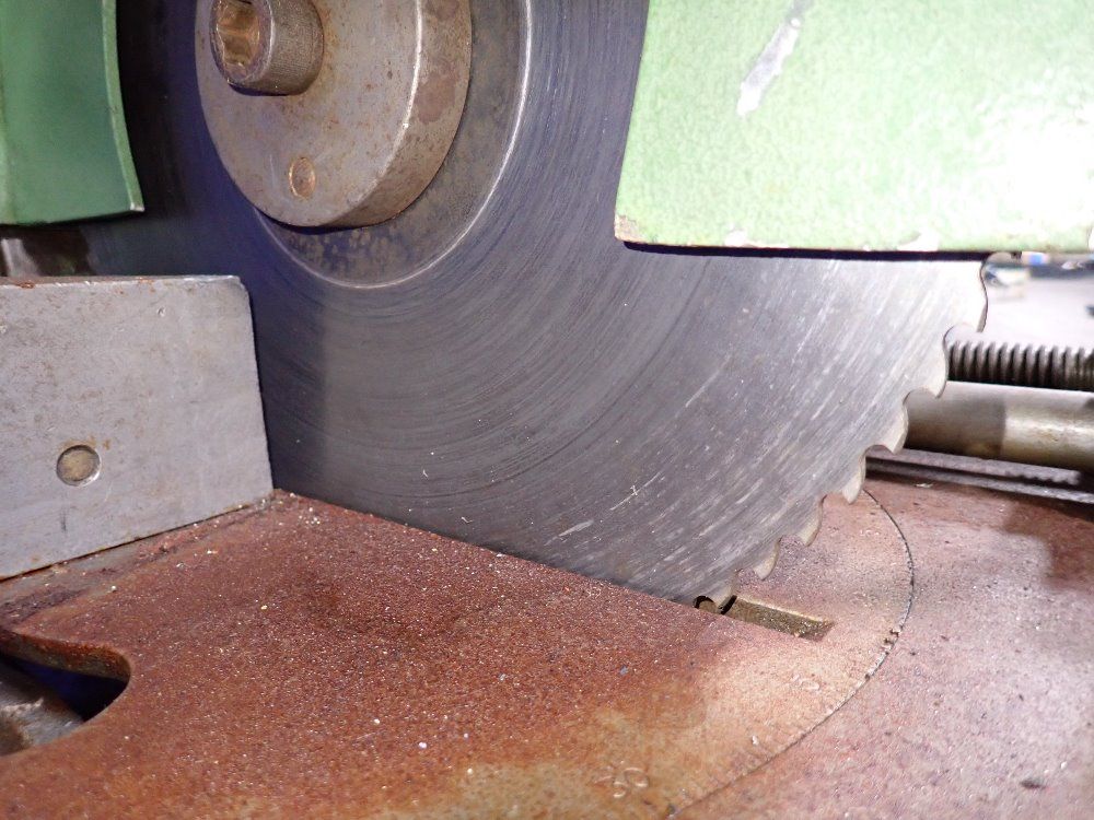 Doringer Approx. 13" Cold Saw - D350