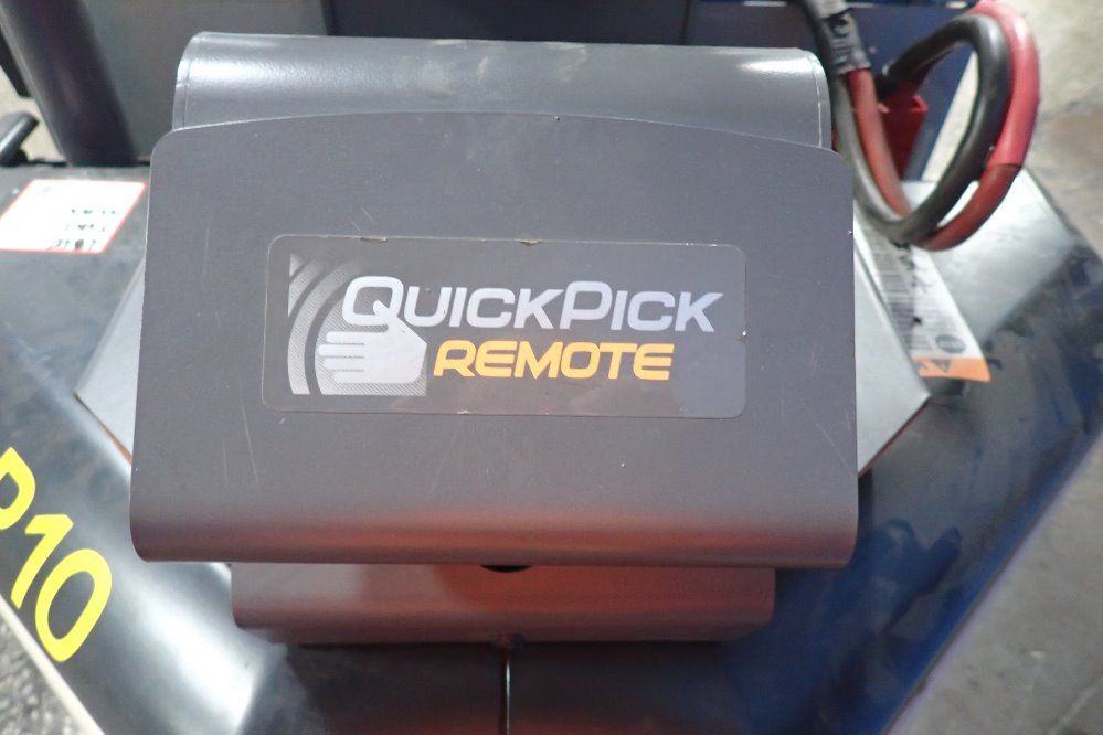 Crown 6000 Lbs Electric Center Controlled Ride-on Pallet Truck - Pc4500-60