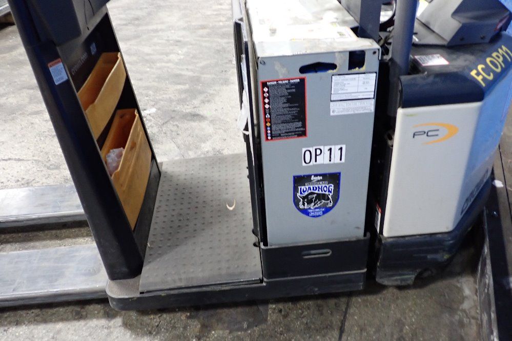 Crown Pc 2725 Lbs Pallet Jack - Pc4500-60