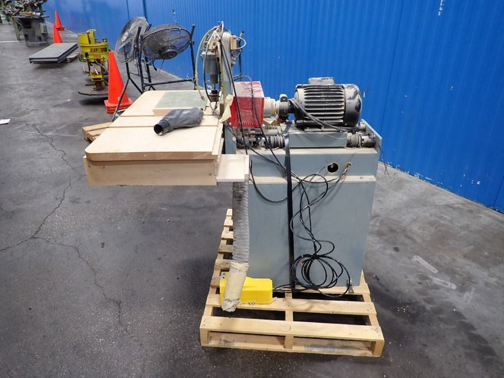 Delta Horizontal Boring Machine - 32-350