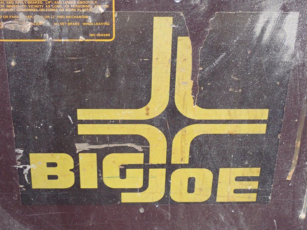 Big Joe 2000lb Walk-behind Pallet Stacker - 2018-r7