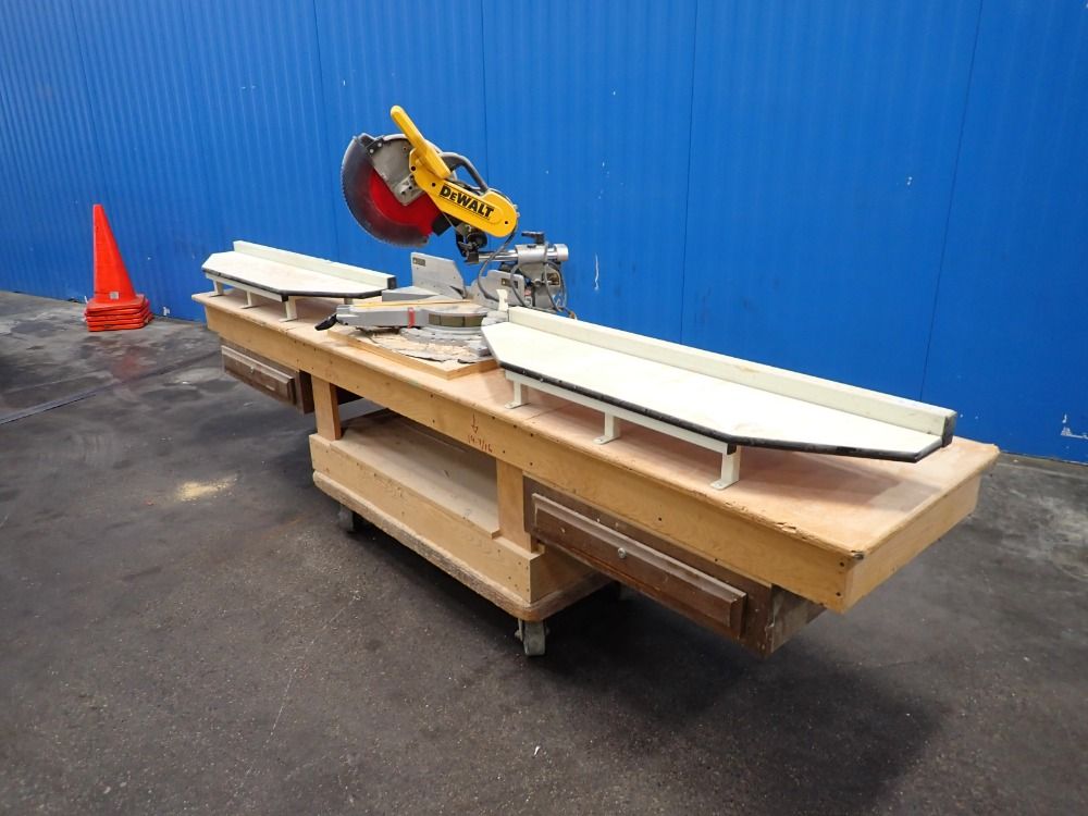 Dewalt Miter/table Saw - Dw718