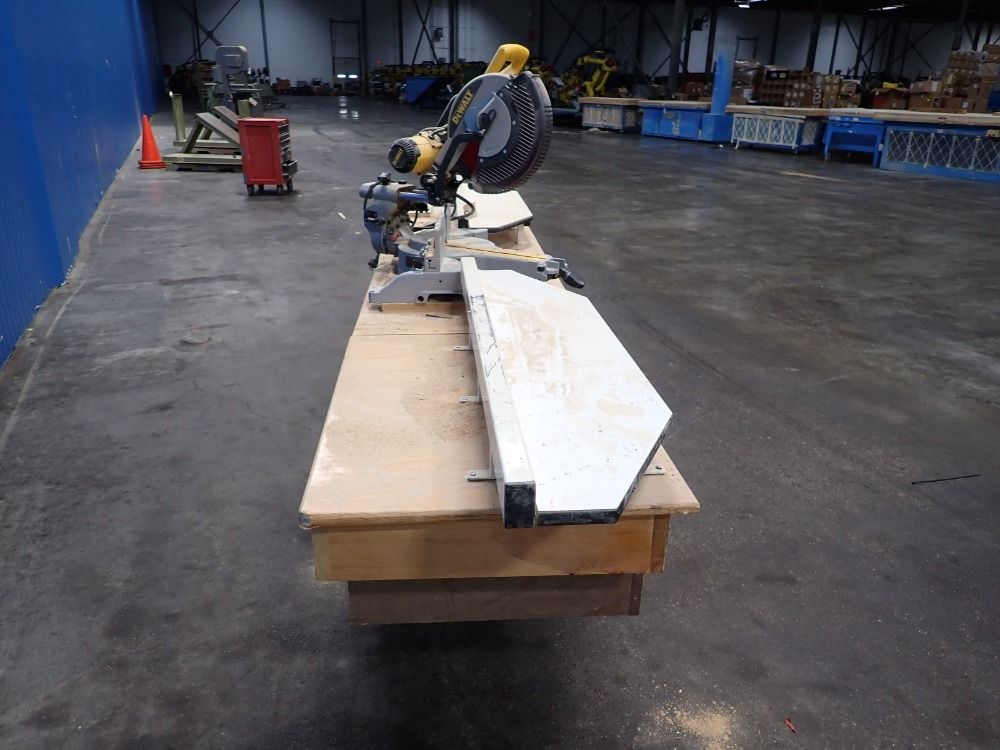 Dewalt Miter/table Saw - Dw718