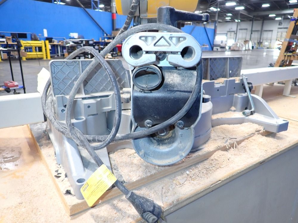 Dewalt Miter/table Saw - Dw718