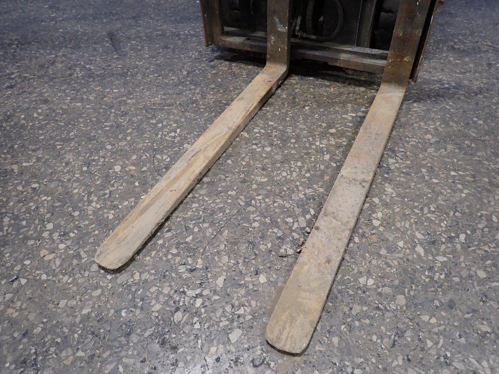 Tcm 4600 Lbs Propane Forklift - Fcg25t7t