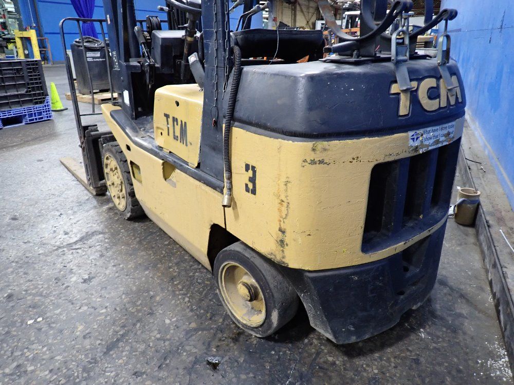 Tcm 4600 Lbs Propane Forklift - Fcg25t7t